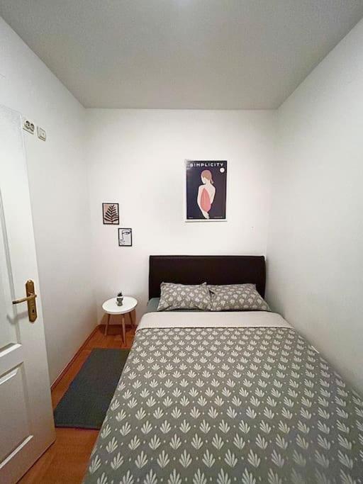 Cozy, Charming One Bedroom Apartment