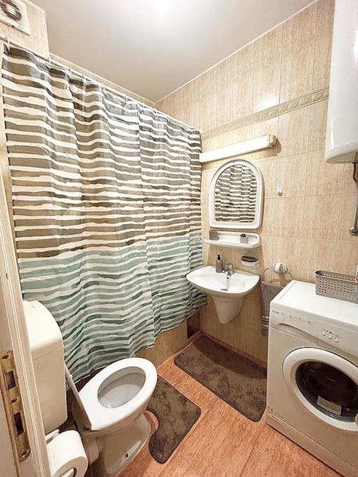 Apartment Cozy, Charming One Bedroom Podgorica
